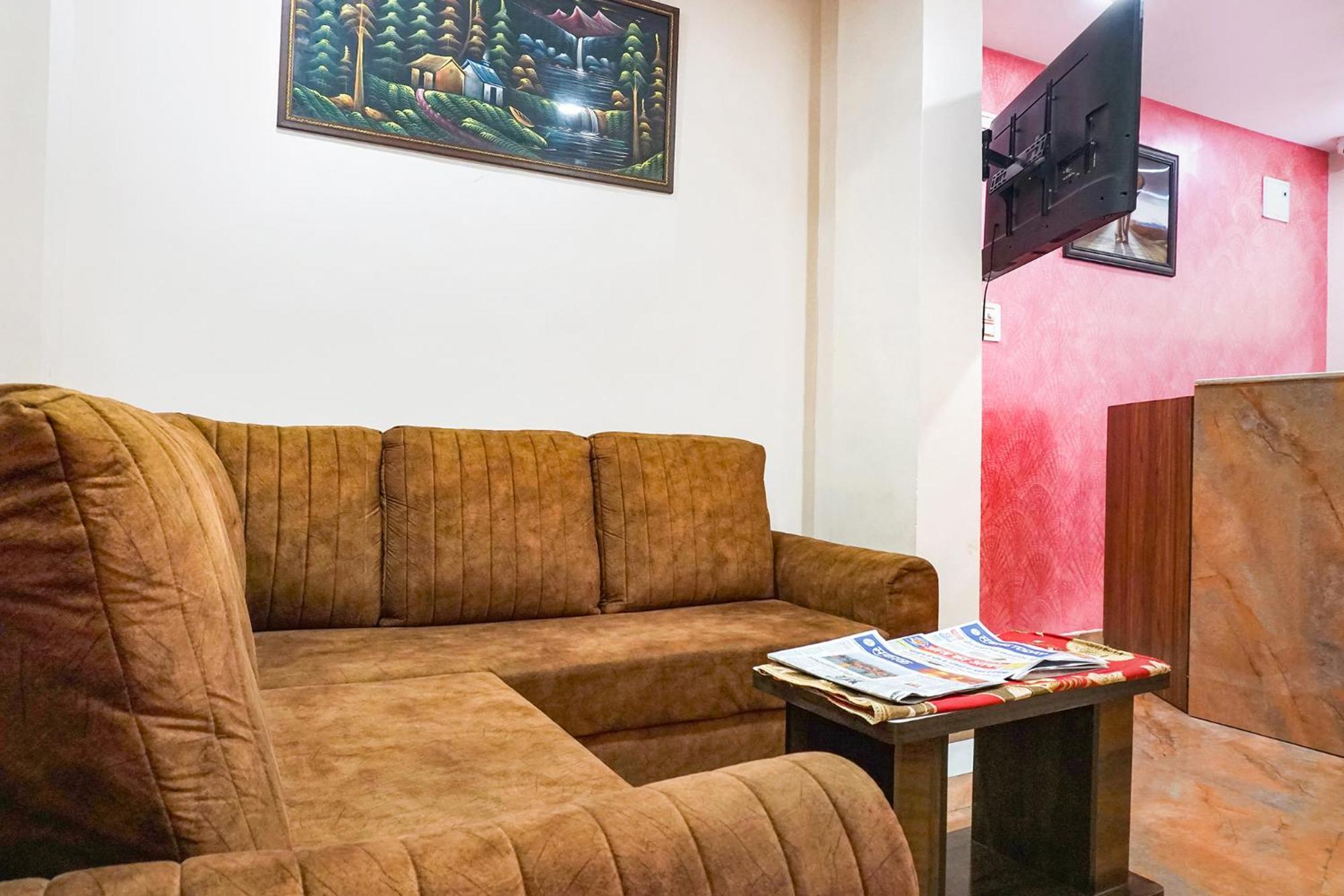 Fabhotel Rachana Residency - Nr Shivaji Nagar Metro Station 푸네 외부 사진